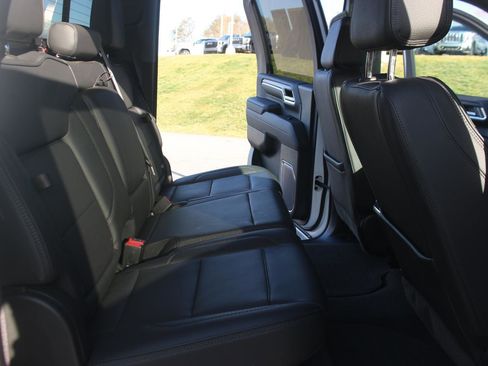 Used 2024 GMC Sierra 2500 Denali w/ Denali Reserve Package image 40