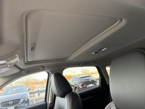 New 2025 MAZDA CX-5 Carbon Edition image 11