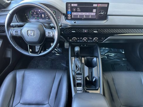 Used 2023 Honda Accord Sport image 13