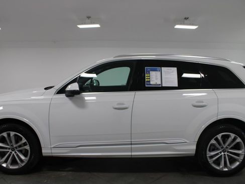Used 2025 Audi Q7 3.0T Premium Plus AWD/4WD image 6