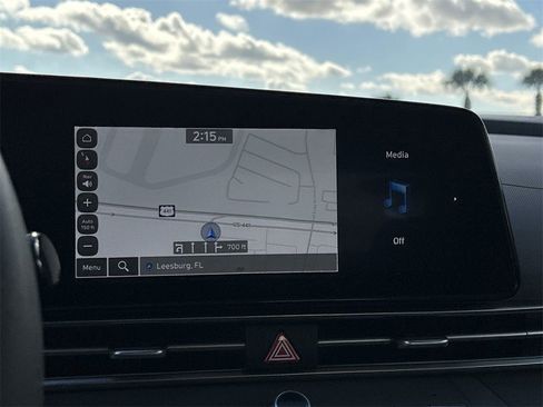 Certified 2024 Hyundai Elantra SEL image 21