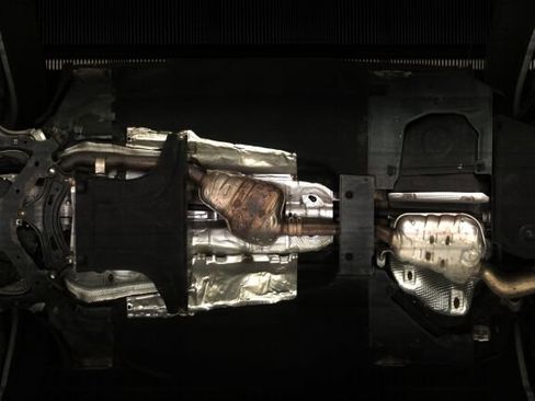 Used 2018 Audi Q5 2.0T Premium w/ Convenience Package image 17