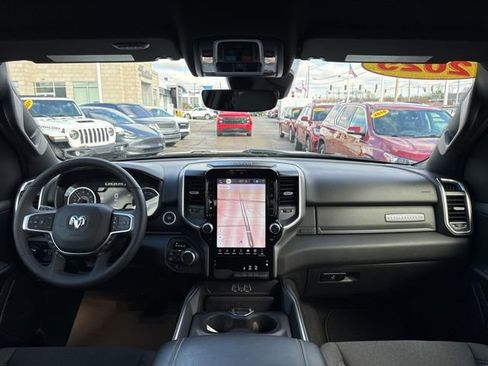 Used 2025 RAM 1500 Big Horn image 25