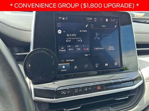 Used 2022 Jeep Compass Latitude w/ Convenience Group AWD/4WD image 16