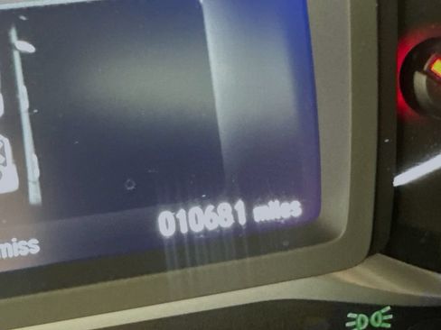 Used 2025 Honda Passport Black Edition image 16