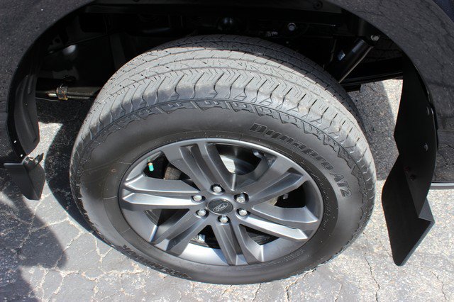 Used 2023 Ford F150 Lariat w/ Equipment Group 502A High AWD/4WD image 17