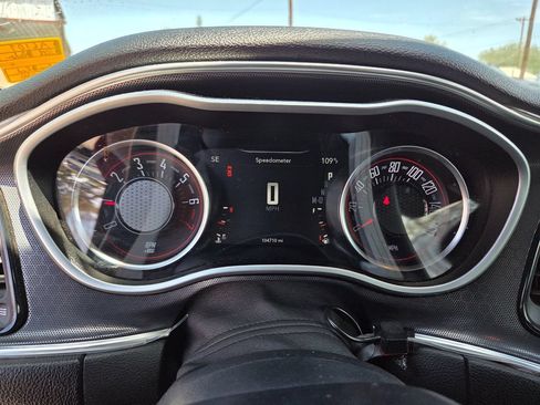 Used 2018 Dodge Challenger SXT Plus RWD image 9