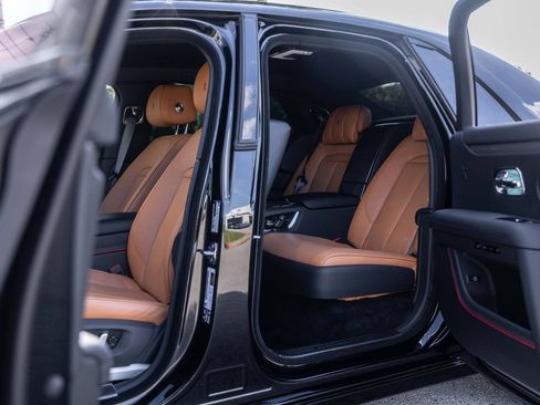 Certified 2025 Rolls-Royce Ghost Black Badge AWD/4WD image 49