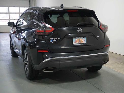 Used 2023 Nissan Murano SV image 3
