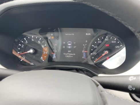 Used 2025 Jeep Compass Limited AWD/4WD image 27