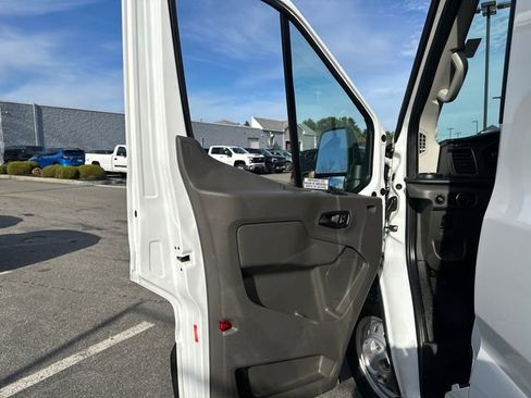 Used 2024 Ford Transit 350 XL image 16