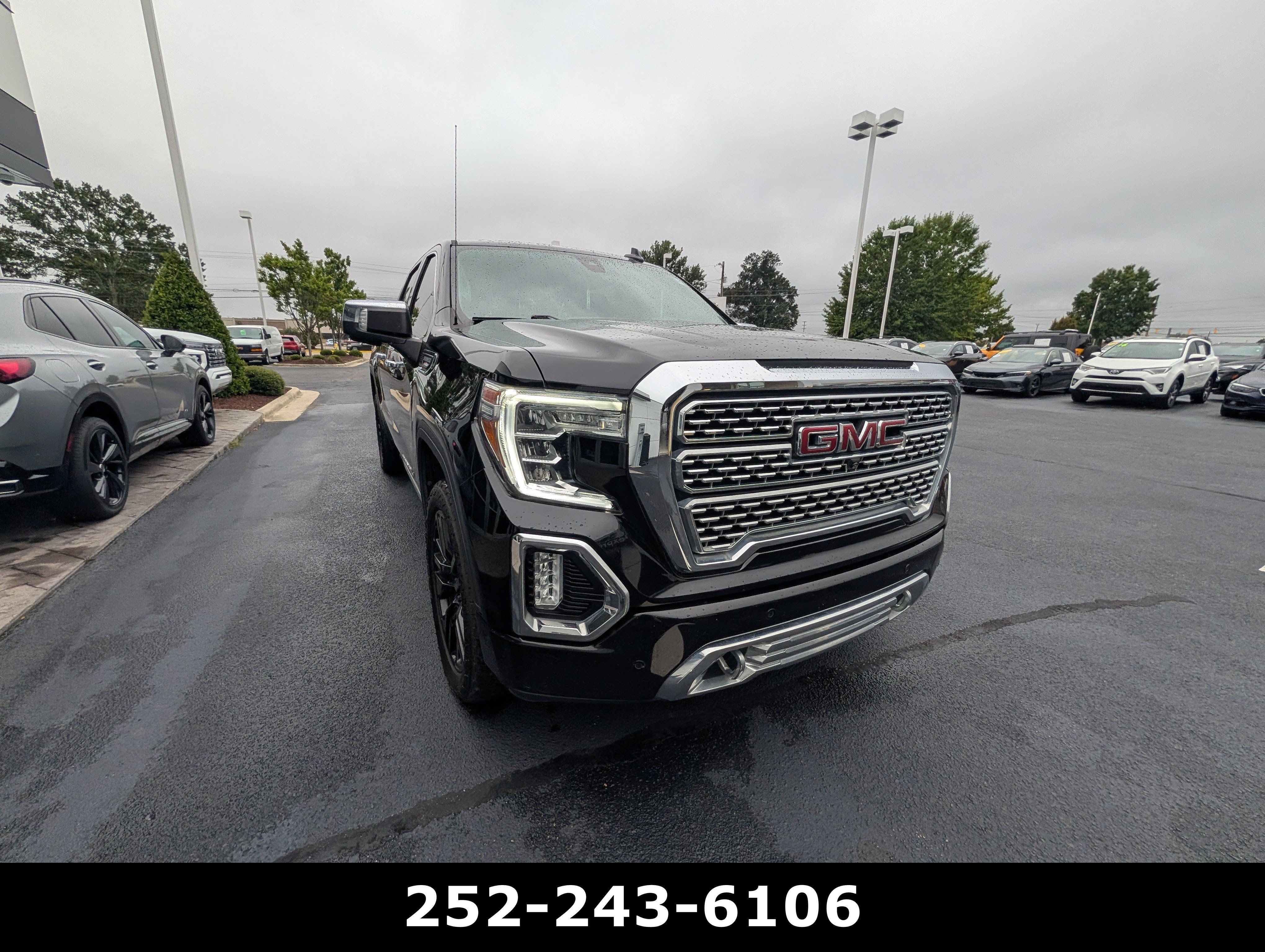 Used 2021 GMC Sierra 1500 Denali w/ Denali Ultimate Package AWD/4WD image 3