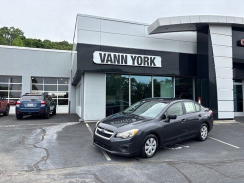 Used 2014 Subaru Impreza 2.0i AWD/4WD image 1