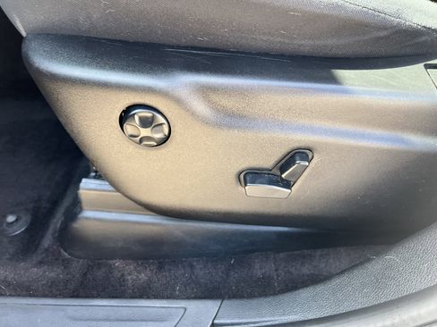 Used 2016 Jeep Grand Cherokee Laredo w/ Quick Order Package 23E image 17