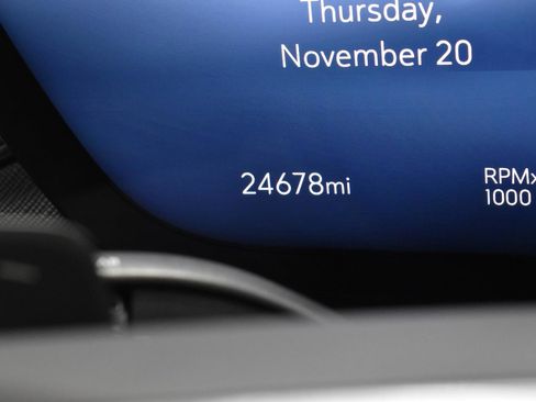 Used 2025 Buick Enclave Preferred image 26