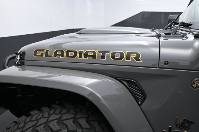 Used 2020 Jeep Gladiator Overland AWD/4WD image 28