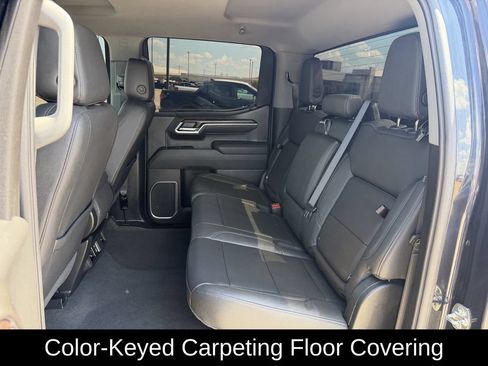 Used 2026 GMC Sierra 1500 SLT RWD image 33