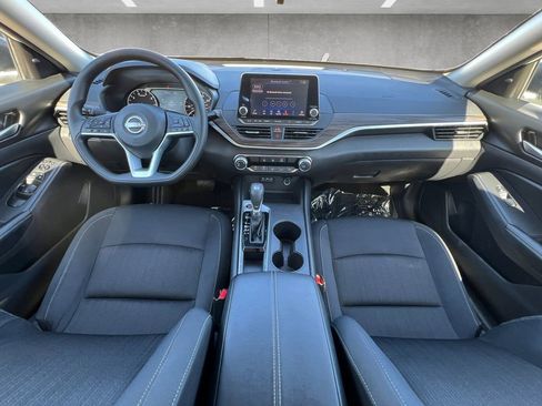 Certified 2025 Nissan Altima 2.5 SV FWD image 20