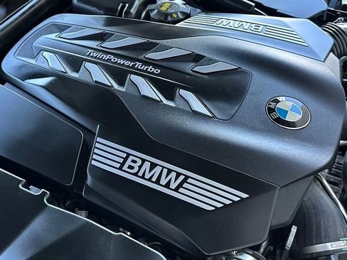 Used 2020 BMW 750i xDrive w/ Executive Package image 59