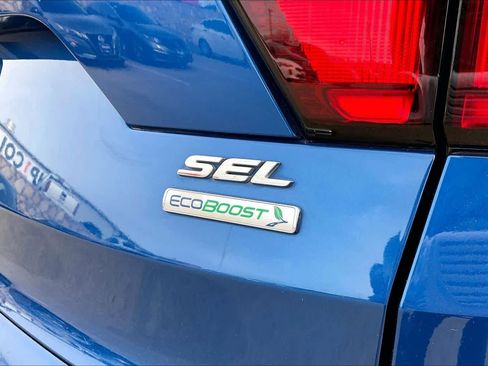 Used 2019 Ford Escape SEL image 30
