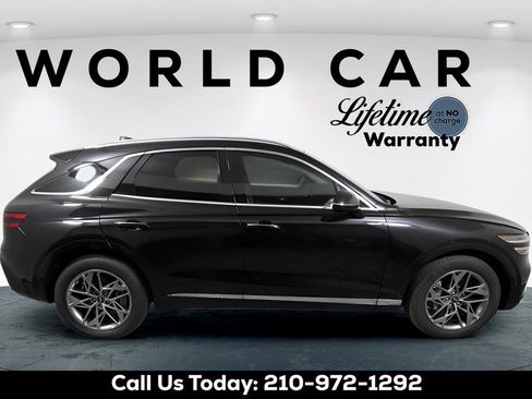 Used 2025 Genesis GV70 2.5T w/ Select Package AWD/4WD image 8