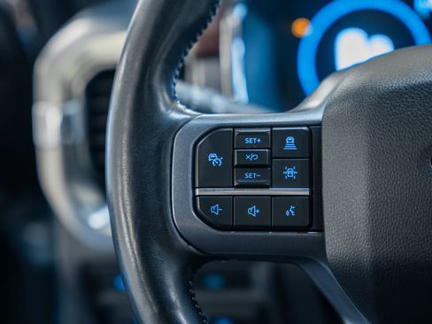 Certified 2023 Ford F150 Lariat w/ Equipment Group 502A High image 39