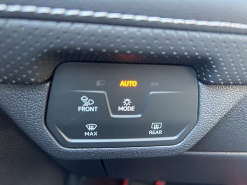 New 2026 Volkswagen Atlas SE image 23