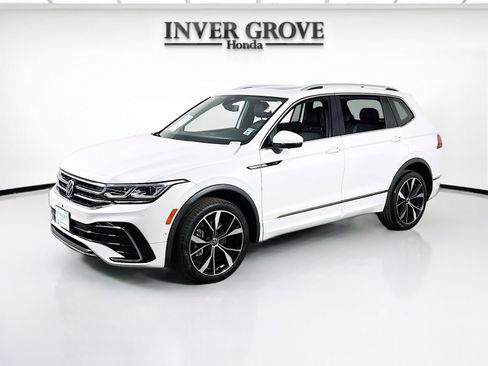 Used 2022 Volkswagen Tiguan SEL R-Line AWD/4WD image 1