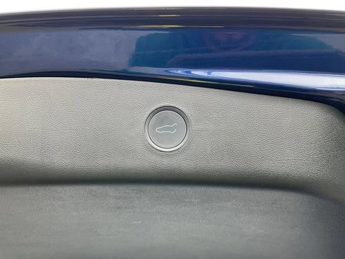 Used 2022 Tesla Model 3 RWD image 10