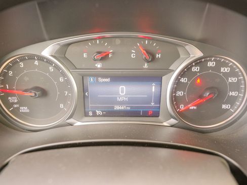 Used 2024 GMC Terrain SLE image 36