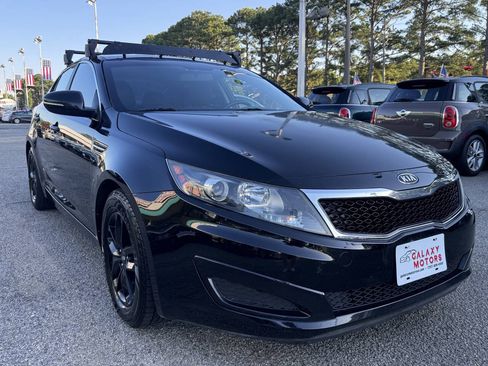 Used 2011 Kia Optima LX FWD image 2