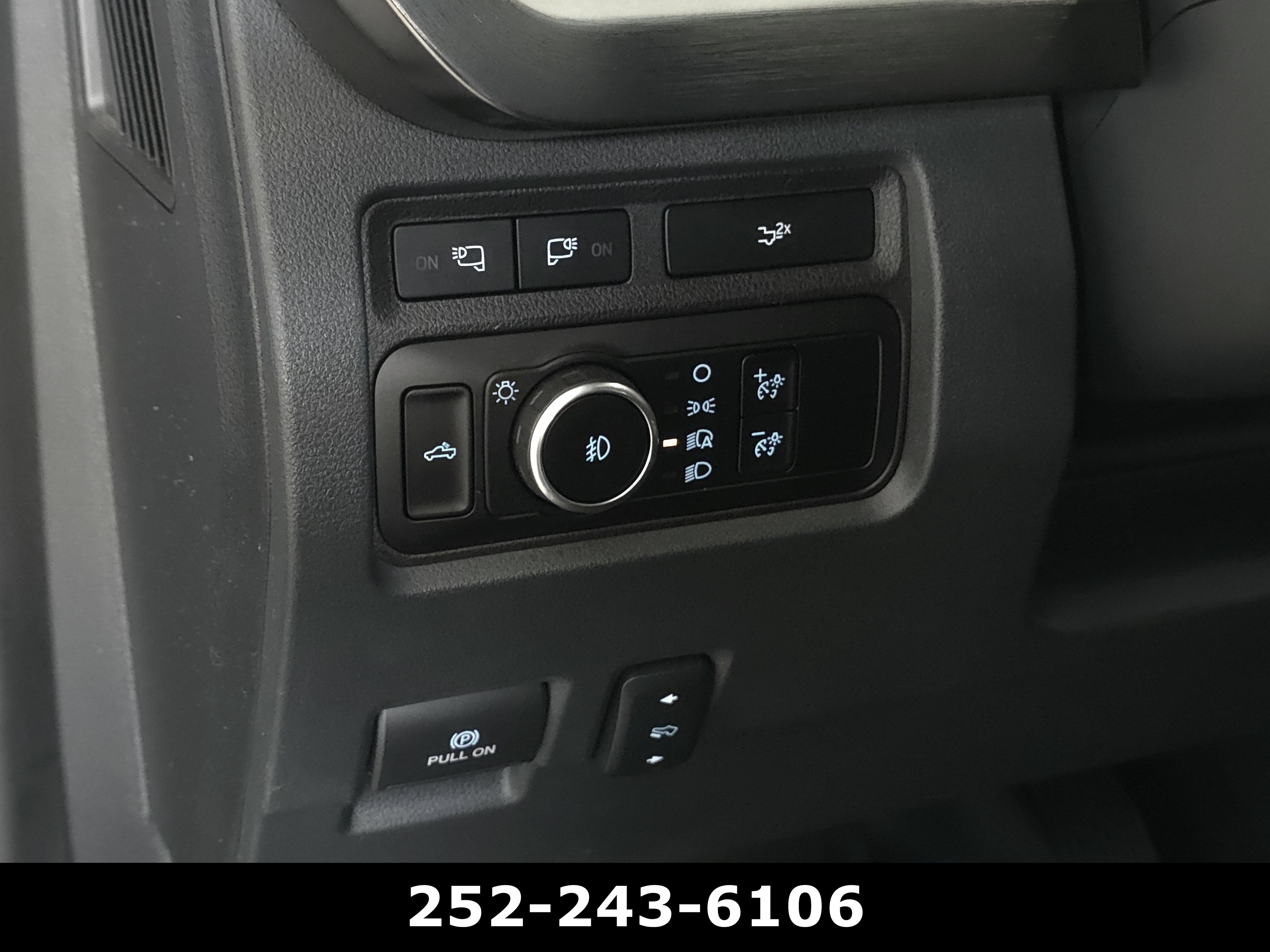 Used 2024 Ford F350 Lariat w/ Lariat Ultimate Package AWD/4WD image 31