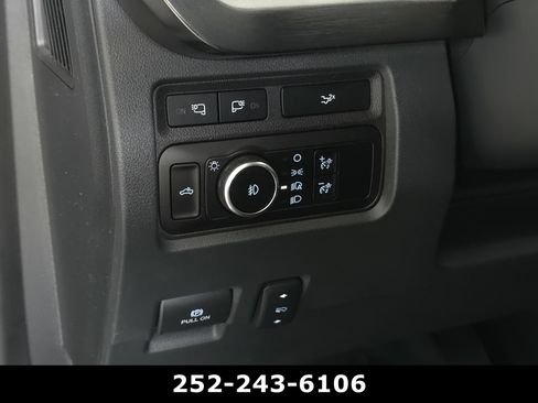 Used 2024 Ford F350 Lariat w/ Lariat Ultimate Package AWD/4WD image 31