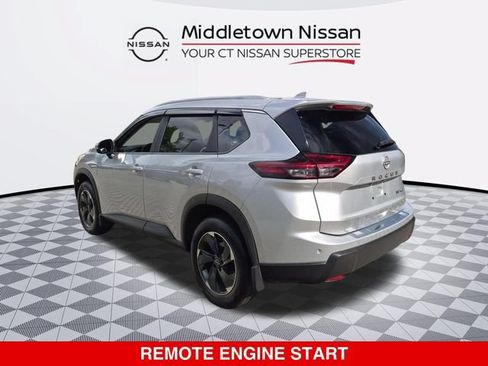 Certified 2024 Nissan Rogue SV w/ SV Premium Package AWD/4WD image 6