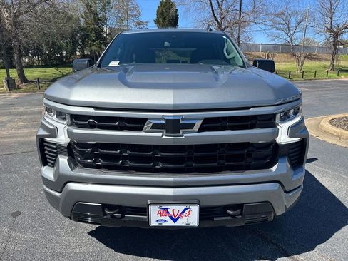 Used 2024 Chevrolet Silverado 1500 RST image 4