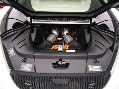 Used 2025 Ferrari 296 GTS RWD image 39