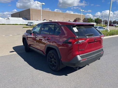 Used 2025 Toyota RAV4 LE image 7