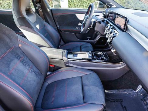 New 2024 Mercedes-Benz CLA 250 4MATIC image 17