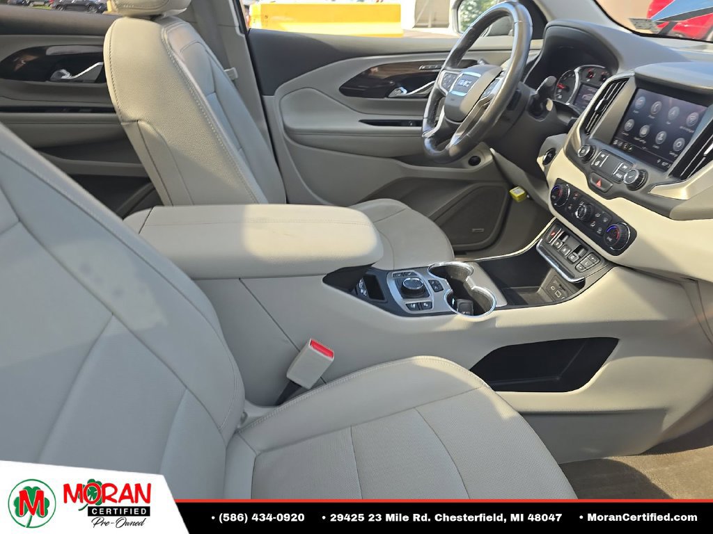 Used 2020 GMC Terrain Denali w/ Denali Premium Package AWD/4WD image 8