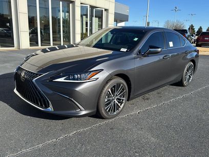 New 2025 Lexus ES 350 w/ Premium Package