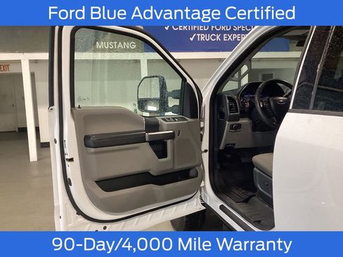 Certified 2022 Ford F350 XLT w/ XLT Value Package image 10