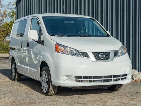 Used 2021 Nissan NV200 SV w/ Sliding Door Glass Package image 8