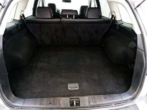 Used 2011 Subaru Outback 3.6R Limited w/ PWR Moonroof Pkg AWD/4WD image 13