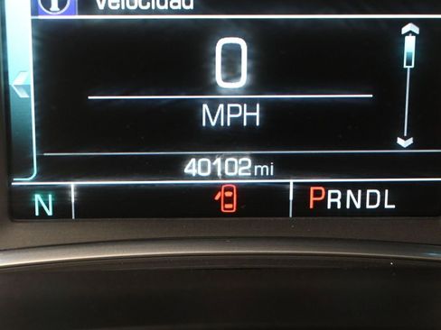 Used 2018 Chevrolet Traverse LT image 17