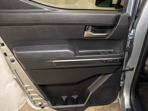 Certified 2024 Toyota Tacoma TRD Off-Road image 8