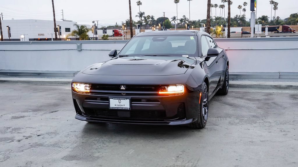 New 2026 Dodge Charger R/T w/ Blacktop Package AWD/4WD image 4