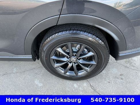 Used 2020 Honda CR-V Touring image 10