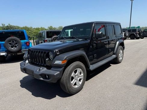 Used 2023 Jeep Wrangler Unlimited Sport AWD/4WD image 7