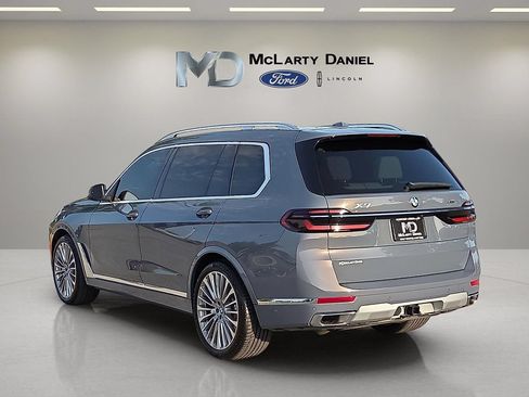 Used 2024 BMW X7 xDrive40i AWD/4WD image 4