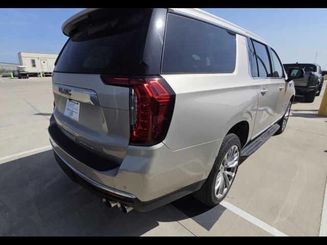 Used 2024 GMC Yukon XL Denali AWD/4WD image 6